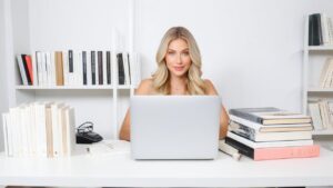 Read more about the article How to Write a Beauty Blog Article – Blog Like a Pro