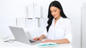Read more about the article How to Make Money on Pinterest – Grow Your Business with Pinterest