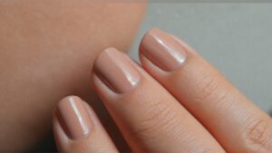 Read more about the article The Best Nails Colors For a Wedding